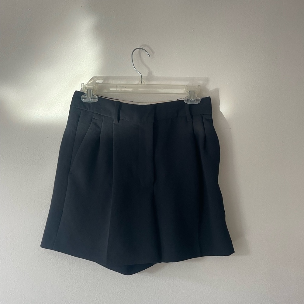 High-Waist Black Women’s Tailored Shorts